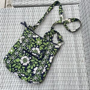 💚 Vera Bradley Hipster/Crossbody  "Lucky You" Pattern